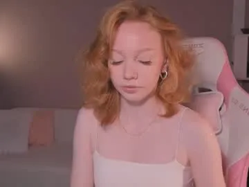 LaraGray – webcam model profile photo Image 18