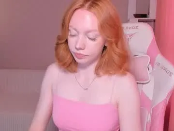 LaraGray – webcam model profile photo Image 5