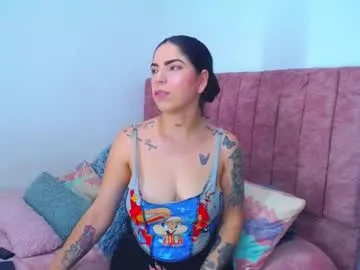 NickyAshcroft – webcam model profile photo Image 19