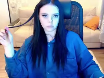 ewagreen – webcam model profile photo Image 9