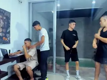 your_dolls – webcam model profile photo Image 14