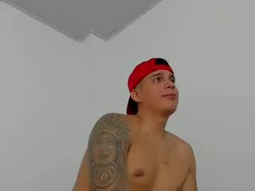 sophie_and_alis – webcam model profile photo Image 10