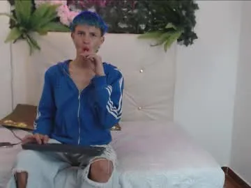 drinklinov – webcam model profile photo Image 16