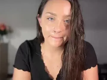 pinkypuppa – webcam model profile photo Image 18