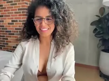 harrietxxx – webcam model profile photo Image 12