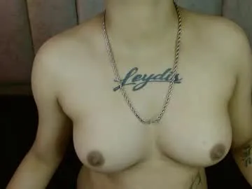 loving_ladies – webcam model profile photo Image 3