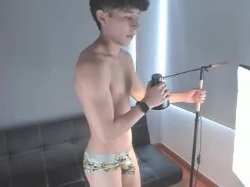 squirtervanessa21 – webcam model profile photo Image 13