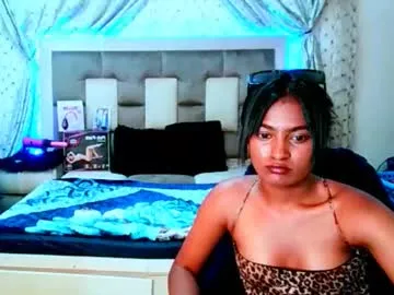 loving_ladies – webcam model profile photo Image 2