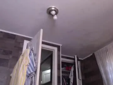 angelsofaurora – webcam model profile photo Image 4