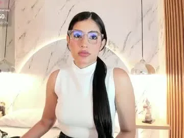 loving_ladies – webcam model profile photo Image 3