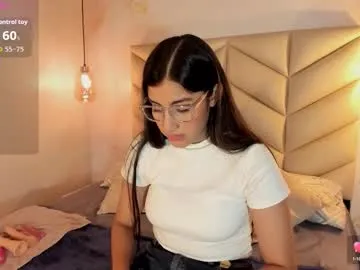 loving_ladies – webcam model profile photo Image 7