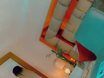 asian_aki – webcam model profile photo Image 6