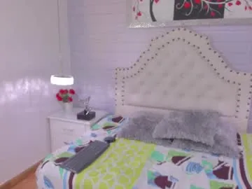 missvalery_1 – webcam model profile photo Image 6