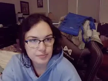 MaddyScarlett – webcam model profile photo Image 2