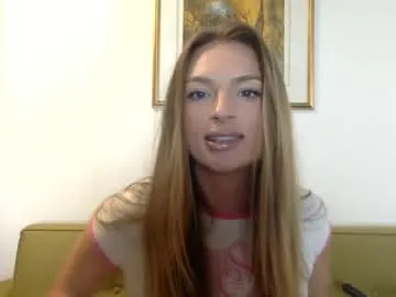 MaddyScarlett – webcam model profile photo Image 3