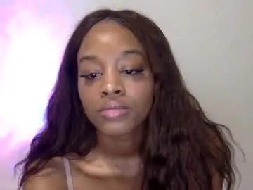 loving_ladies – webcam model profile photo Image 18