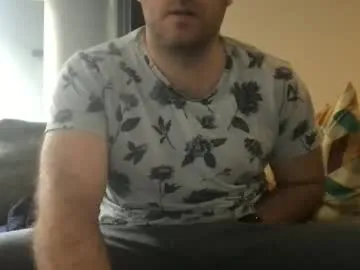 your_dolls – webcam model profile photo Image 4