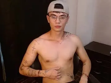 playussoftly – webcam model profile photo Image 2