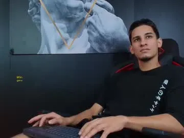 mattiestreams69 – webcam model profile photo Image 2