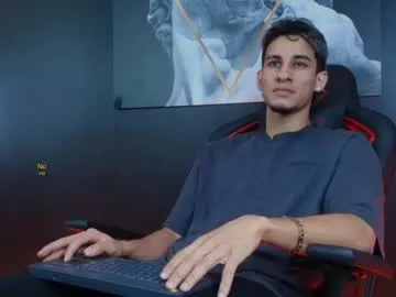 mattiestreams69 – webcam model profile photo Image 6