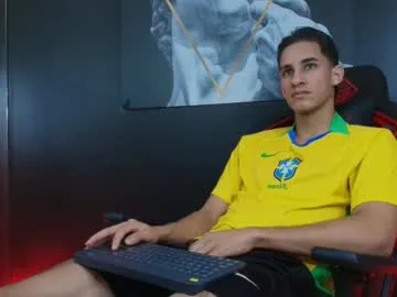 mattiestreams69 – webcam model profile photo Image 8