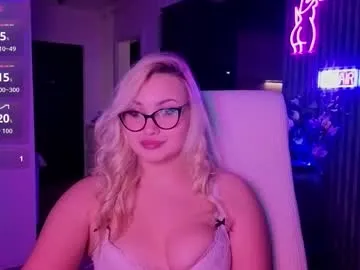 ElaRossie – webcam model profile photo Image 13