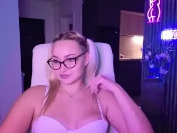 ElaRossie – webcam model profile photo Image 5