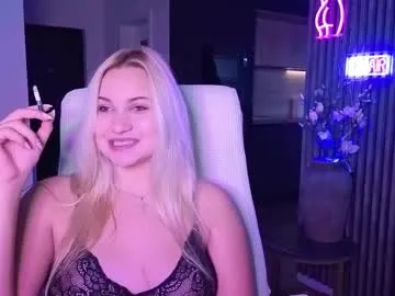 ElaRossie – webcam model profile photo Image 6