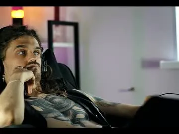 squirtervanessa21 – webcam model profile photo Image 14