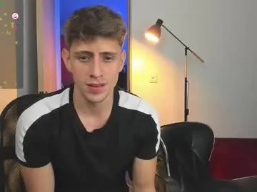 playhardsex – webcam model profile photo Image 16