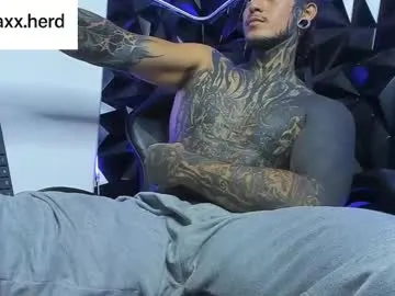 drinklinov – webcam model profile photo Image 17