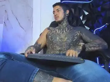 drinklinov – webcam model profile photo Image 8