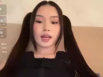 jennie_yung Image 9