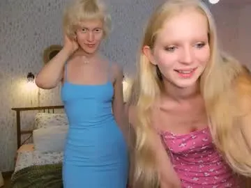 RoxyDeViss – webcam model profile photo Image 15