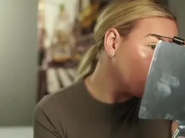 pinkypuppa – webcam model profile photo Image 11