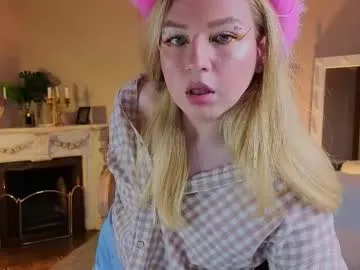 pinkypuppa – webcam model profile photo Image 6