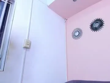 loving_ladies – webcam model profile photo Image 11