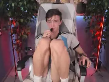 magnetic77slav – webcam model profile photo Image 12