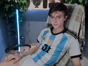 magnetic77slav – webcam model profile photo Image 17