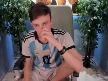 magnetic77slav – webcam model profile photo Image 3