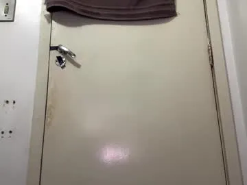 sexxxsirens – webcam model profile photo Image 11