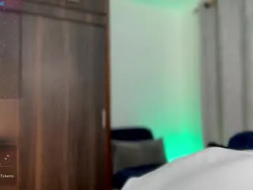 drinklinov – webcam model profile photo Image 14