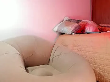 loving_ladies – webcam model profile photo Image 3