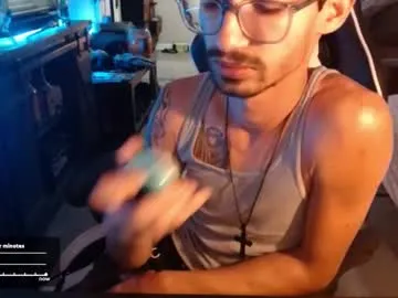 halan_jr – webcam model profile photo Image 13