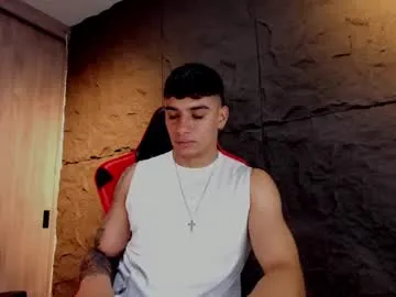 icevermilk – webcam model profile photo Image 18