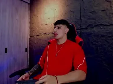 icevermilk – webcam model profile photo Image 19