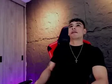 icevermilk – webcam model profile photo Image 7