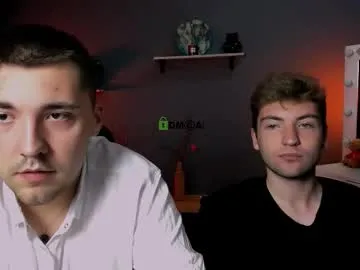 bro_friends – webcam model profile photo Image 2