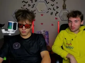 bro_friends – webcam model profile photo Image 7