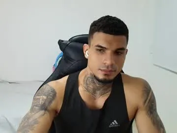 pinkadele – webcam model profile photo Image 10